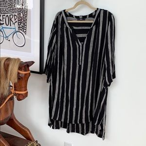 Ellos gauzy tunic size 24